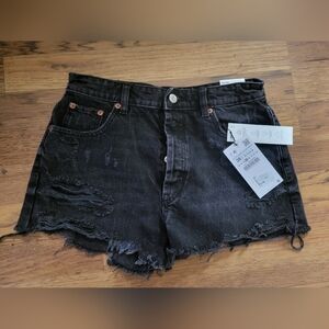 Zara Shorts Size